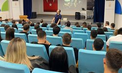 Nevşehir Simya Koleji’nde Öğrenciler İçin Meslek Tanıtım Günü Düzenlendi