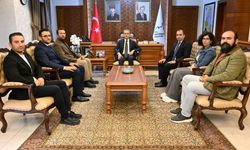 Vali Hüseyin Kök, Türk-İslâm Dönemi Mezar Taşları Projesi Ekibini Kabul Etti