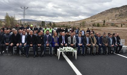 Çardak-Cezaevi Yolu Törenle Trafiğe Açıldı