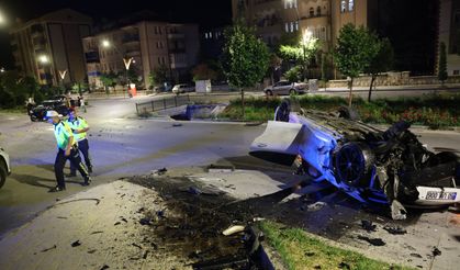 Nevşehir’de Çarpışan İki otomobilden Birisi Takla Attı: 2 Yaralı