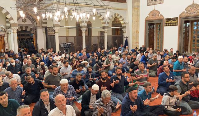 Nevşehir’de İlk Teravih Namazı Kılındı