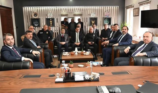 Nevşehir Valisi Ali Fidan Karapınar Belediyesini Ziyaret Etti
