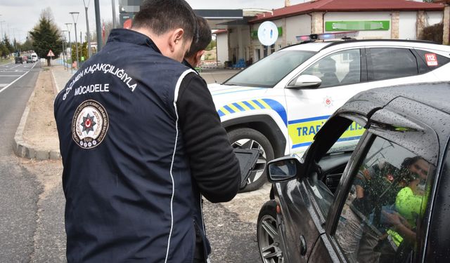 Nevşehir’de Düzensiz Göç Uygulamasında Aranan 12 Şahıs Yakalandı, 2 Şahsın Sınır Dışı İşlemi Başlatıldı