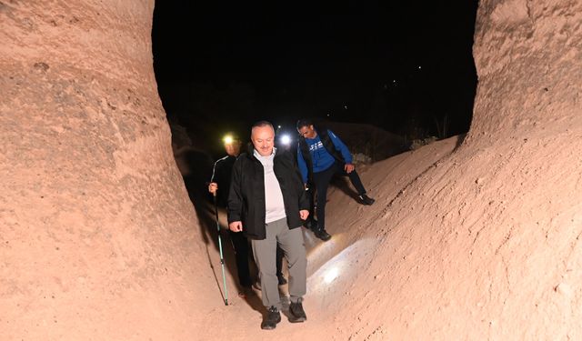 Vali Fidan, Dolunay Yürüyüşünde Kapadokya’yı Keşfe Davet Etti