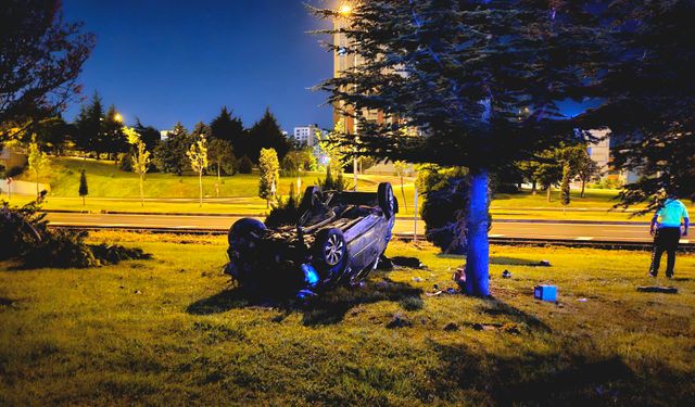 Nevşehir'de Direksiyonu Kilitlenen Otomobil Takla Attı 1 Yaralı
