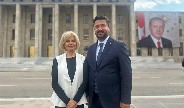 Milletvekili Çalışkan, Tansu Çiller ile TBMM’de Bir Araya Geldi