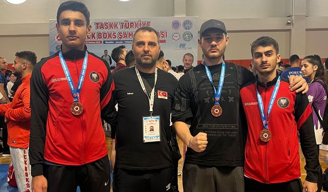 Nevşehirli Kickboksçular Türkiye Şampiyonası'nda Göz Doldurdu