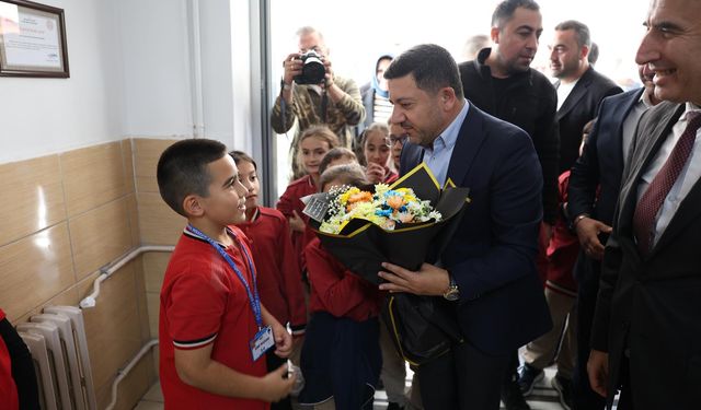 Başkan Arı’dan Sınıf Başkanı Eymen Ekinci’ye Ziyaret