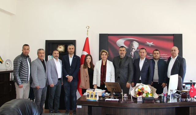Nevşehir SMMM Odası’ndan Tezsiz Yüksek Lisans Programına Teşekkür ve Dekanımıza Tebrik Ziyareti