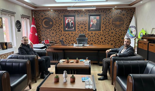 Jakem Komutanı Fırat, Başkan Güneş’i Ziyaret Etti