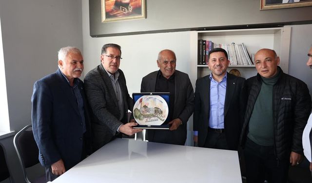 Başkan Arı'dan, İYİ Parti Nevşehir Teşkilatına Hayırlı Olsun Ziyareti