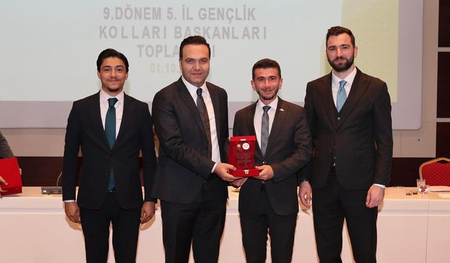 "Nevşehir AK Gençlik'ten Büyük Başarı: Bu Yıl 2. Kez Türkiye Birinciliği"
