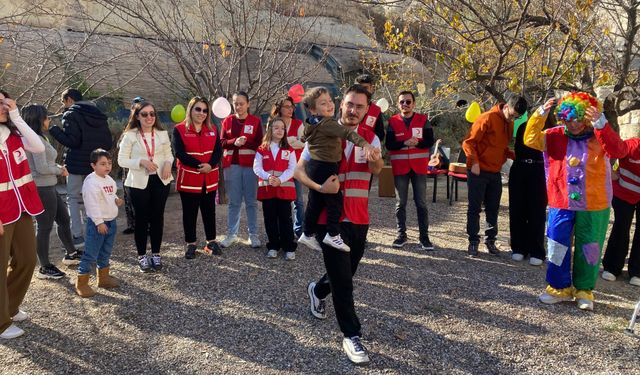 Türk Kızılay Nevşehir’den 3 Aralık Dünya Engelliler Gününde Anlamlı Etkinlik