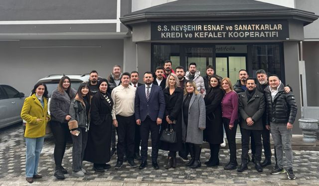 Nevşehir Berberler ve Kuaförler Odası Başkan Adayı Yusuf İbiş ve Beraberindeki Heyetten Erdoğan Korkutmaz’a Ziyaret
