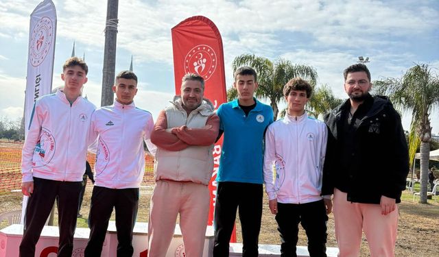 Dev Kulüpler Geride Kaldı, Final Öncesi Liderlik Geldi