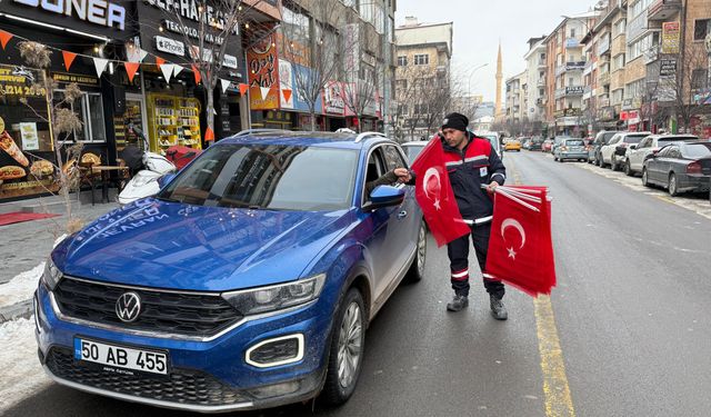 Nevşehir’de Sokaklar Türk Bayrakları İle Donatıldı