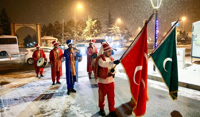 Nevşehir’de Mehteran Takımı Marşlar Çalarak Osmanlı Geleneğini Sürdürüyor