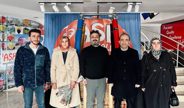 AK Parti Nevşehir Merkez İlçe Teşkilatından Emekçi Kadınlara 8 Mart Ziyareti