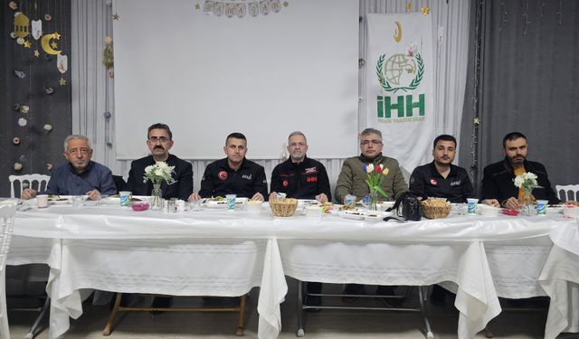 Arama kurtarma ekipleri İHH iftarında buluştu
