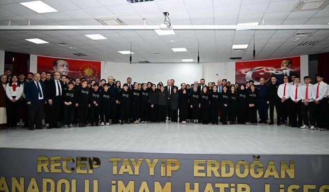 Nevşehir’de “İstiklal Marşı’nın Kabulü ve Mehmet Akif Ersoy’u Anma Günü” Programı Düzenlendi