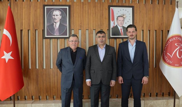 Hayırsever İş İnsanı Ertaş’tan Rektör Aktekin’e Ziyaret