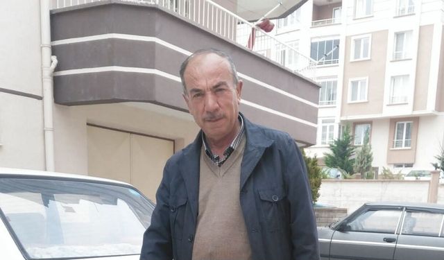 İzzet Özkan Vefât Etti