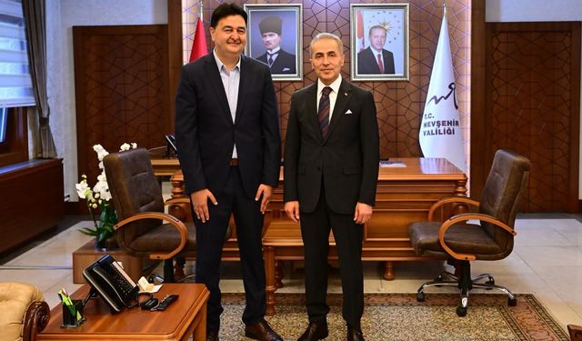 AK Parti Belediye Meclisi Grup Başkan Vekili Eczacı Ahmet Ağır’dan Vali Hüseyin Kök’e Ziyaret