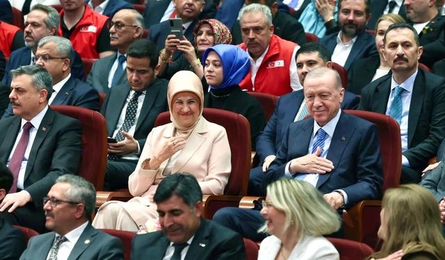 Nevşehir Kızılay Cumhurbaşkanlığı Külliyesindeki Kızılay 158. Kuruluş Yıldönümü ve Ödülleri Törenine Katıldı