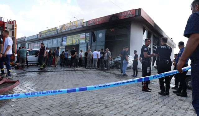 Nevşehir'de Oto Tamirhanesinde Yangın: 5 Kişi Dumandan Etkilendi