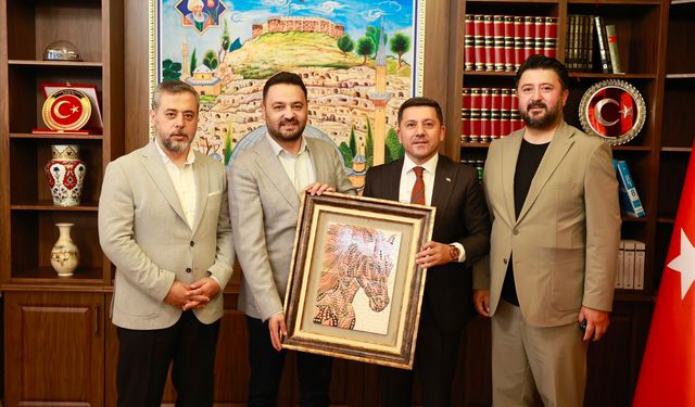 AK Parti Teşkilatından Başkan Rasim Arı'ya İade-i Ziyaret