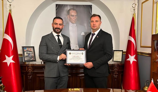 Hayırsever İş İnsanı Emin Koçak EMŞAV Yönetiminde