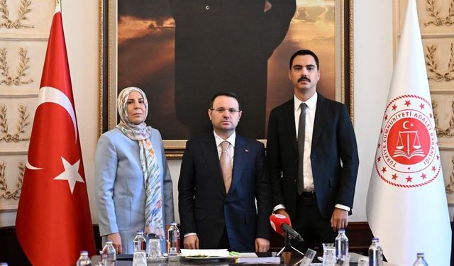 Bakan Gürlek: "Bu c*nayeti çözmek boynumuzun borcu"
