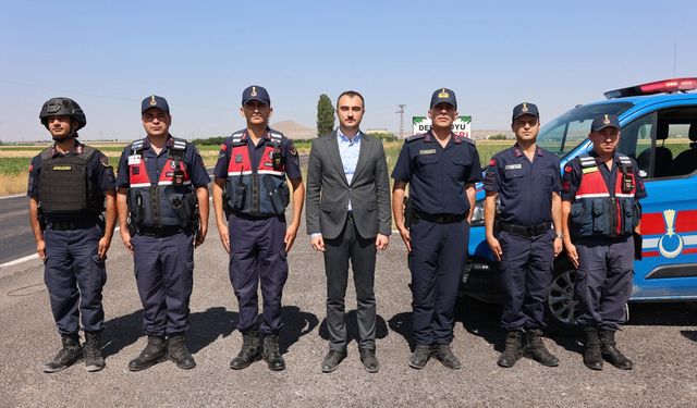 Kaymakam Göktuğ Muhsin Yeğin'den Jandarma Uygulama Noktasına Ziyaret
