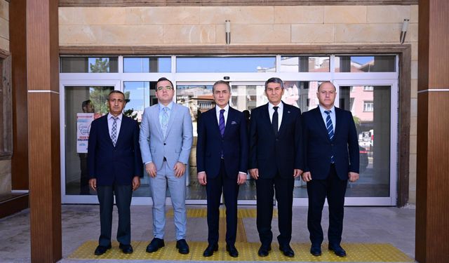 Vali Hüseyin Kök’ten İŞKUR İl Müdürlüğüne Ziyaret