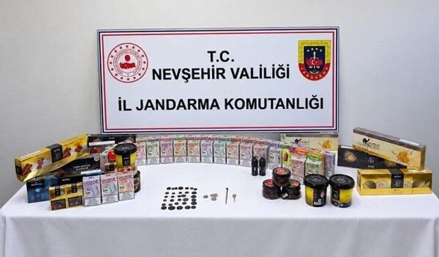 Nevşehir’de Kaçak Sigara ve Tarihi Eserler Ele Geçirildi