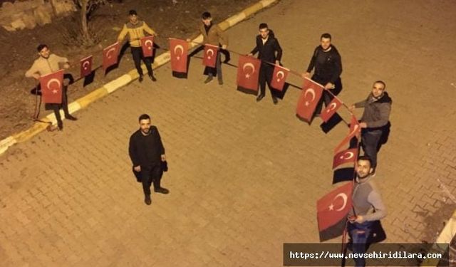 Gençler, Göre Kasabasını Bayraklarla Donattı