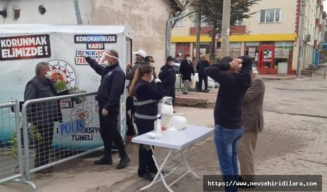 Hacıbektaş Pazaryeri'nde Koronovirüs Tedbirleri Uygulanıyor