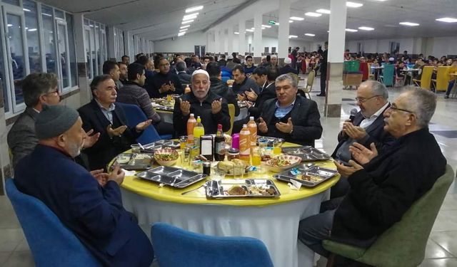 Geleceğin Hafızları İle İftarda Buluştular...