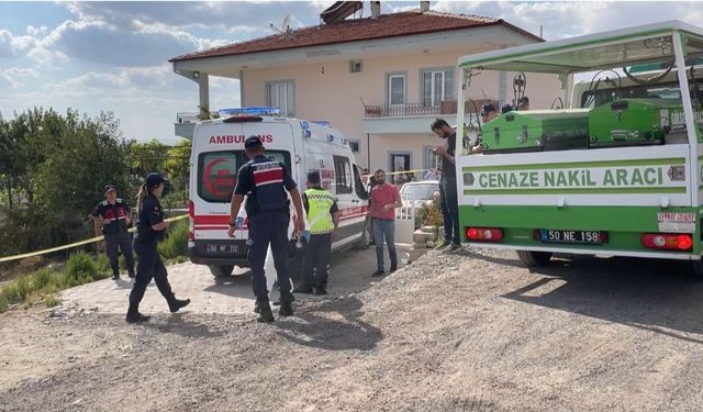 Gülşehir'de Akıl Almaz Cinayet! Eşini Tüfekle Vurup İntihar Etti 