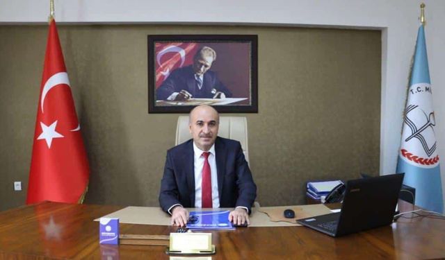 İl Milli Eğitim Müdürü Memet Polat Görevden Alınarak Müfettiş Olarak Görevlendirildi 