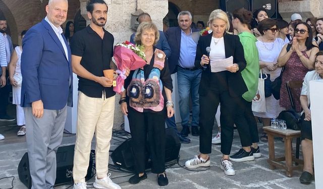 NEVÜ Seramik ve Cam Bölümü 2. Uluslararası Menemen Çömlek Festivali'nden Ödülle Döndü