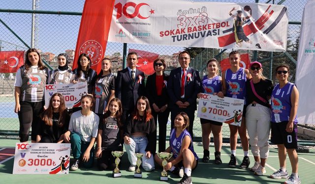 29 Ekim Cumhuriyet Kupası Sokak Basketbol Turnuvasında Şampiyonlar Belli Oldu