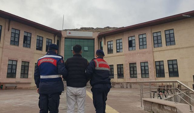 4 Yıl Hapis Cezası Bulunan Şahıs Tutuklandı 