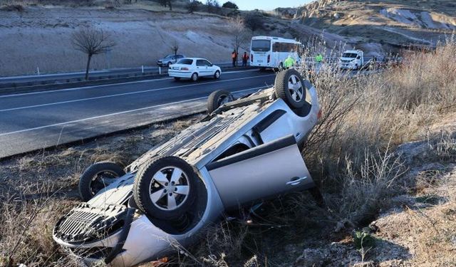 Nevşehir'de 10 Kazada 4 Kişi Yaralandı Yol Buzlandı, Kazalar Art Arda Geldi