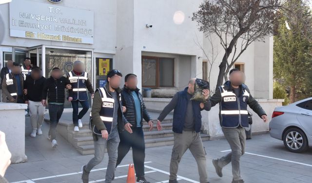 Nevşehir’deki Cinayetin Zanlısı ile Şahsın Kaçmasına Yardım Ettikleri Belirlenen 3 Kişi Tutuklandı