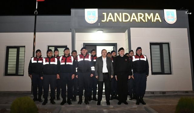 Vali Fidan,Jandarma Personeli ile Sahur Yaptı 