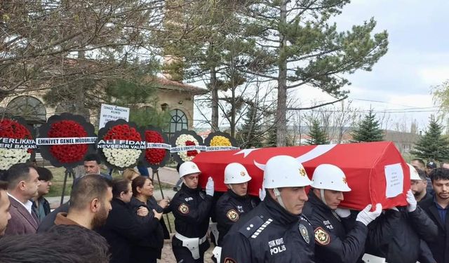 Kalp Krizi Sonucu Vefât Eden Nevşehirli Polis Memuru Ahmet Tarık Keskin Son Yolculuğuna Uğurlandı 
