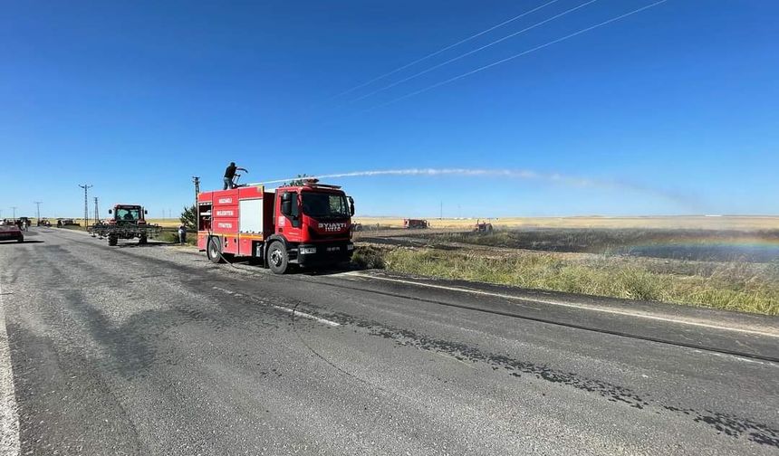 Kozaklı Akpınar Köyü'nde Tarım Arazisinde Yangın Çıktı