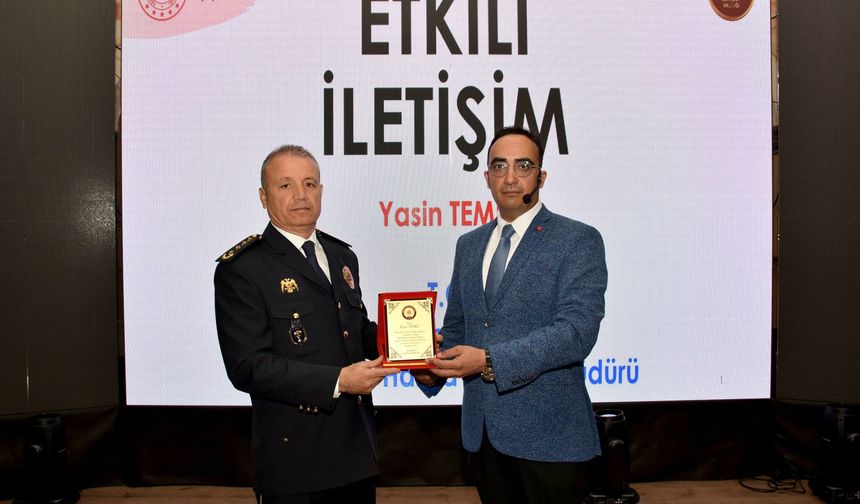 Yasin Temel’den Emniyet Personeline “Etkili İletişim ve Sosyal Medya” Semineri
