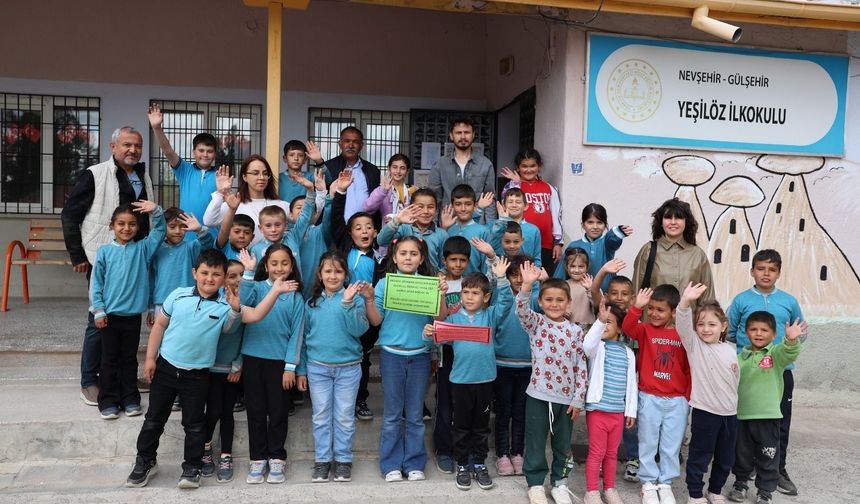Yeşilöz İlkokulu’na Anlamlı Destek